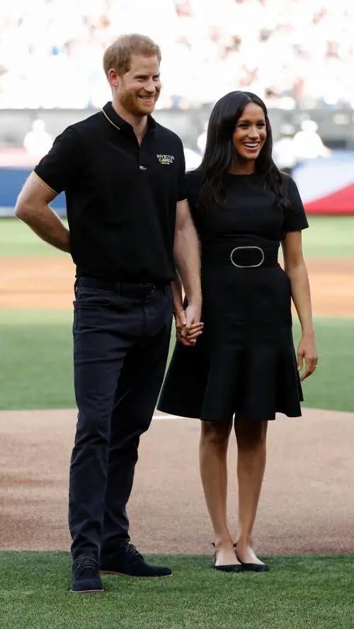 Terza tata per Archie, colpa delle pretese di Meghan? 