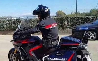 Straniero tenta di rubare un motorino: arrestato dai carabinieri