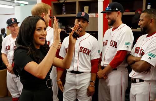 Meghan Markle alla partita di beneficenza, le foto