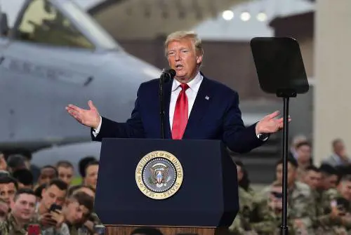 Tank, aerei-show e fuochi artificiali: la "grandeur" di Trump per il 4 luglio