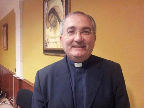 Marsala, parroco attacca la Lega durante la Messa ed è polemica. Lui si difende: "Ho solo parlato di accoglienza"