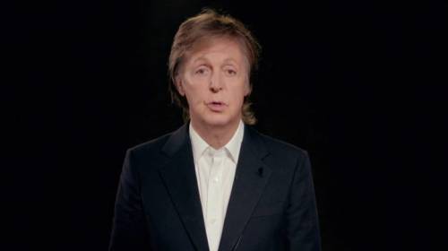 Paul McCartney rivela: "Dopo la morte di Linda ho pianto per un anno"