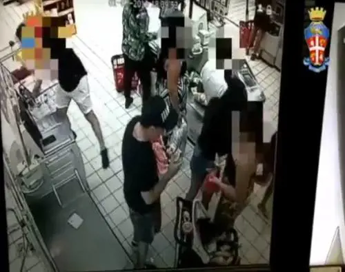 Arrestato il "re" delle truffe on line. Era ricercato dal 2014