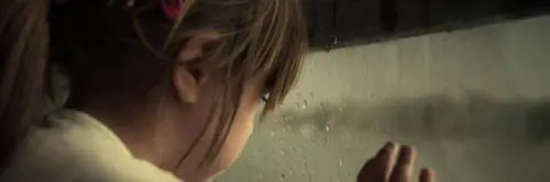 Ravenna, 80enne abusava della bimba: sconto di pena in appello