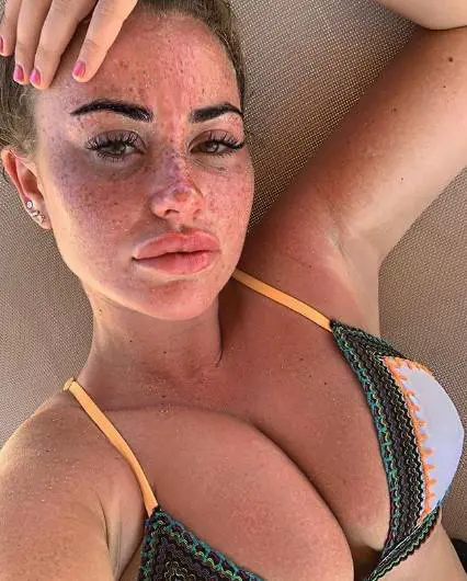 Chloe Ayling, la modella rapita a Milano, hot sui social