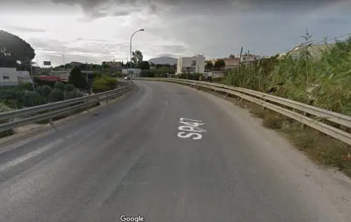 Un tratto della strada provinciale 47 Alcamo-Castellamare del Golfo