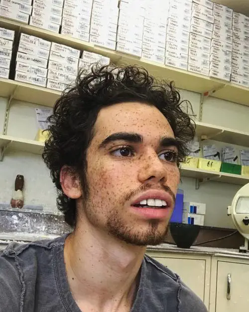 Cameron Boyce, spuntano varie ipotesi sulla morte della star Disney