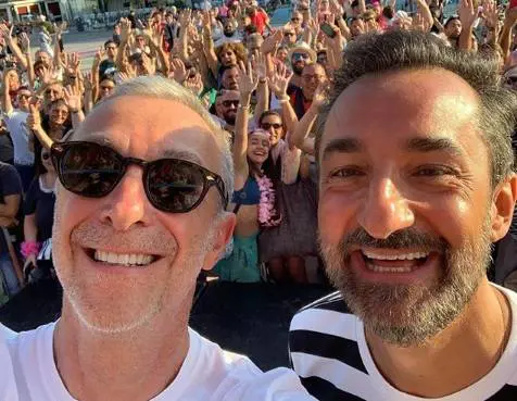 Dj Linus sta male: "Sto facendo un tagliando alla mia schiena"