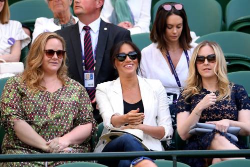 Meghan Markle, lo stile sobrio: foto