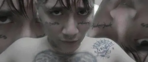 Salmo demolisce la trap: "Adesso canta pure l’eroina"