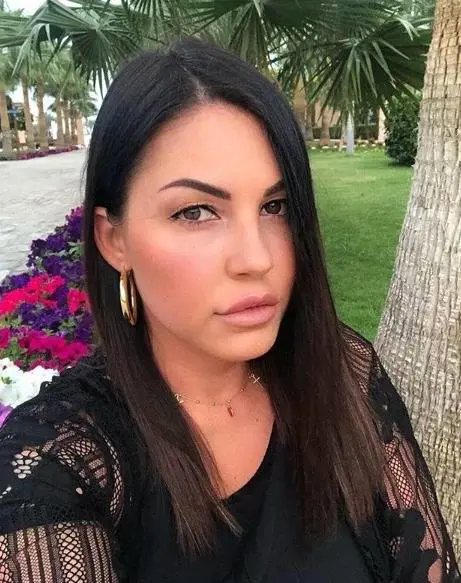 Eliana Michelazzo truffata a Ibiza, i dubbi del web