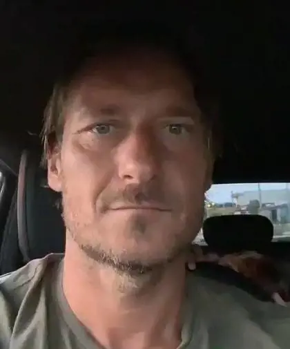 Totti come Buffon: in auto senza cinture di sicurezza