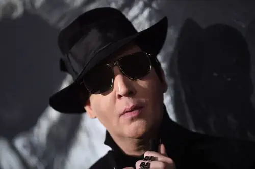 Violenze e abusi: Marilyn Manson arrestato