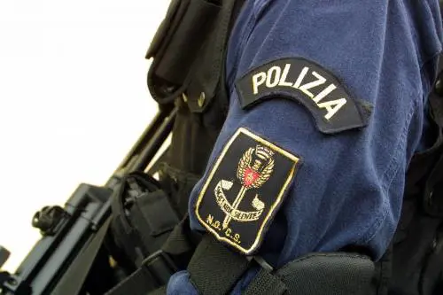 Sequestrato immobile dei clan: dentro pure un commissariato