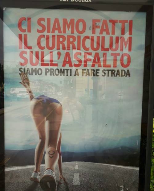 Lucca, polemiche per una pubblicità accusata di sessismo