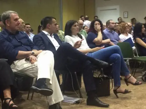 Di Maio corre a Torino per calmare la Appendino