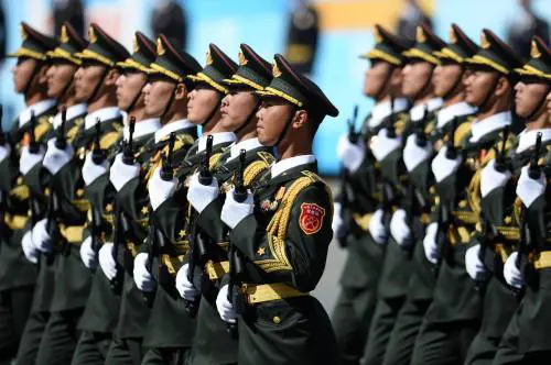 "La Cina come la Germania nazista": parlamentare australiano nella bufera