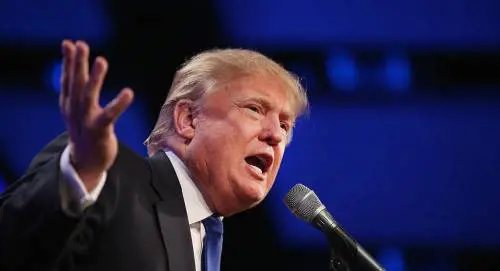 Trump contro la web tax di Macron: "Dazi sul vino francese"
