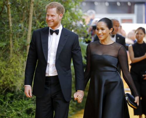 Il principe Harry voleva rinunciare al titolo