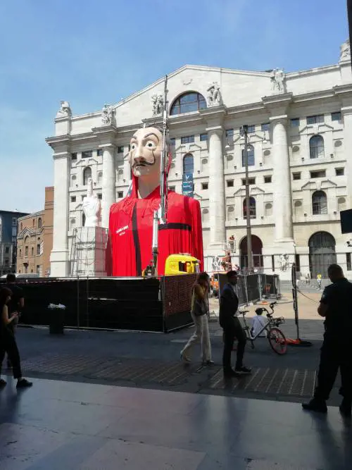 Nuovo colpo milionario per gli antieroi della "Casa di carta"