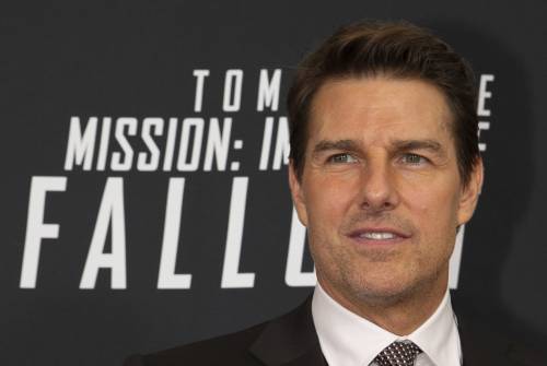 "Se vi rivedo un'altra volta così..." Tom Cruise perde la testa sul set