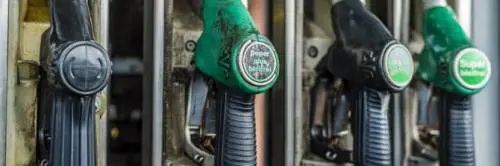 Senza soldi dopo vacanze in Italia: fuga contromano su A10 dopo furto di gasolio