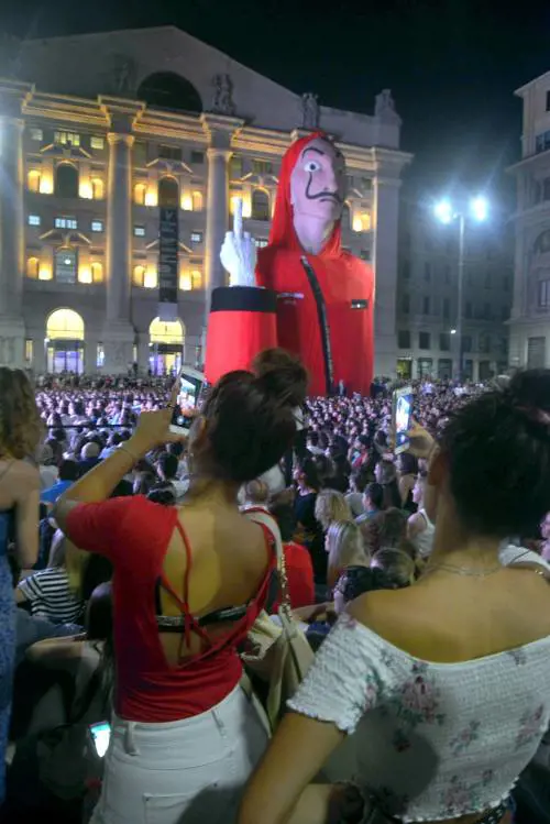 A Milano, a Piazza Affari la prima de "La Casa di Carta" 