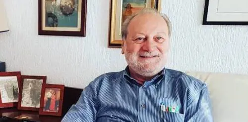 Ospedaletti: "Non chiedete favori" e il sindaco appende un cartello in ufficio