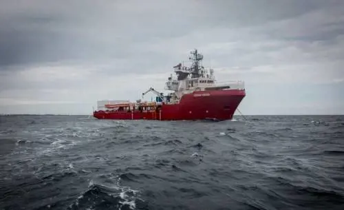 L'ong francese torna nel Mediterraneo. Salvini: "Attenti, non stiamo fermi"