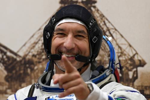 Luca Parmitano è nello spazio: "Felice di essere qui"