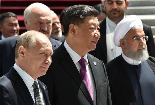 Cina e Russia, addio al dollaro: ecco come spaventano Trump