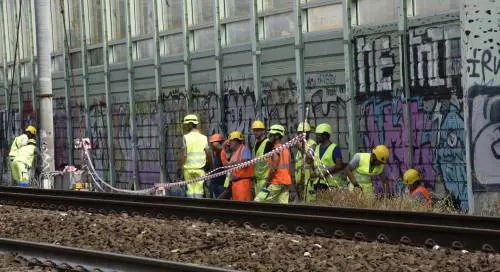 Più cretini che anarchici