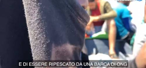 La rivelazione dello scafista: "Poca benzina? Speravamo nelle Ong"