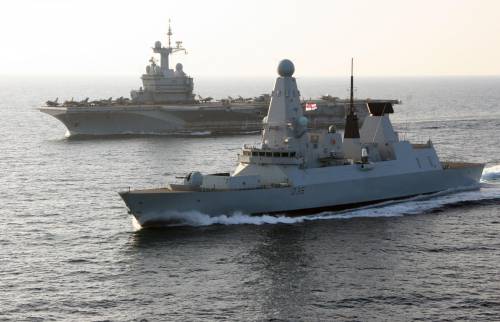 Londra adesso fa sul serio: la Marina inglese entra nel Golfo