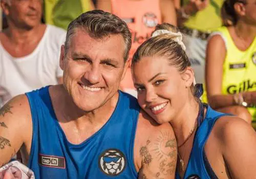 Vieri devolve 100mila euro in beneficenza, ma i leoni da tastiera insorgono