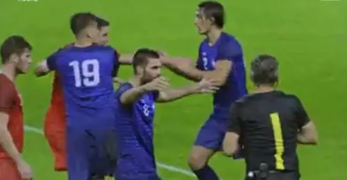 Calcio inglese, al via la rivoluzione: introdotte le espulsioni a tempo