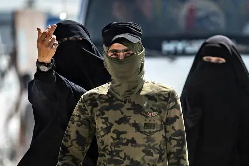 Le islamiste vogliono i soldi: ecco la raccolta fondi dell'Isis