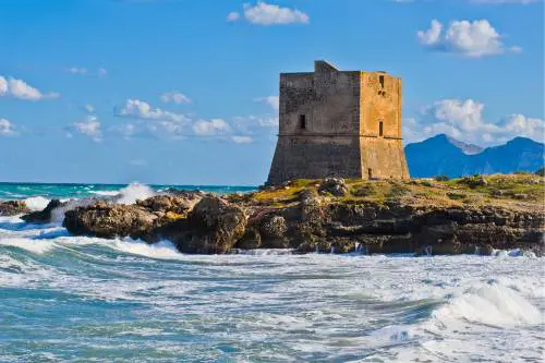 Torre Pozzillo a Cinisi, in provincia di Palermo