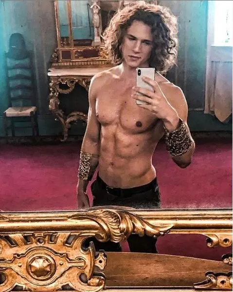 Marco D'Elia, chi è il bellissimo Mister Mondo Italia