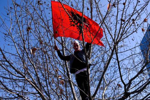 Gli albanesi puntano la Serbia: ecco come allargano il Kosovo