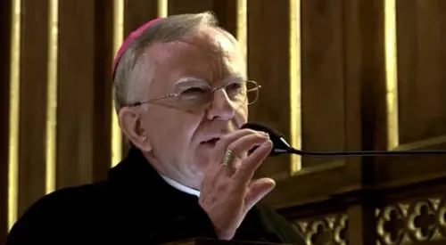 Polonia, l'arcivescovo tuona: "La cultura Lgbt è un'epidemia"