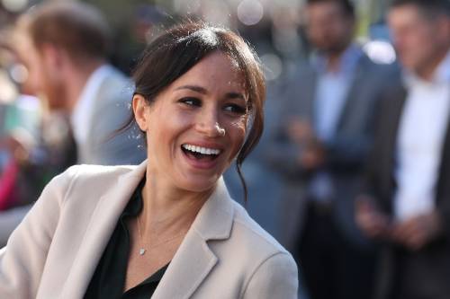 Il party sobrio di Meghan Markle con pochi invitati: assenti i duchi di Cambridge