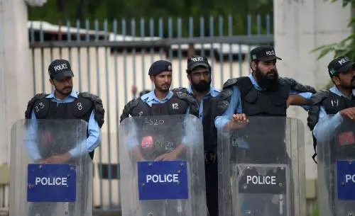 Il Pakistan avverte Modi: "Per il Kashmir libero siamo pronti alla guerra"