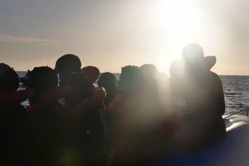 Cos'è l'ong Mediterranea Saving Humans