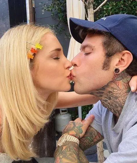 Un diamante in regalo per Chiara Ferragni per il primo anniversario