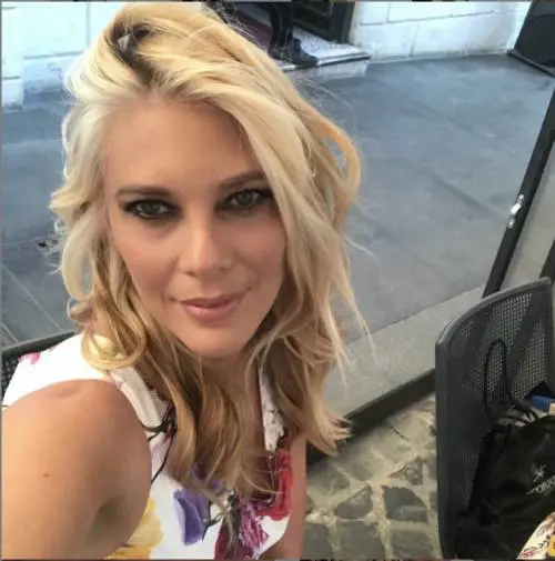 Eleonora Daniele è incinta, l'annuncio a Storie Italiane