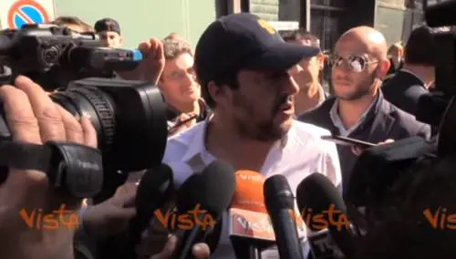 Quel lapsus di Salvini: "Il governo va avanti altri quattro mesi"