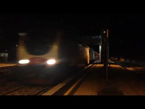 Salento, turista finisce sotto a un treno e perde la mano