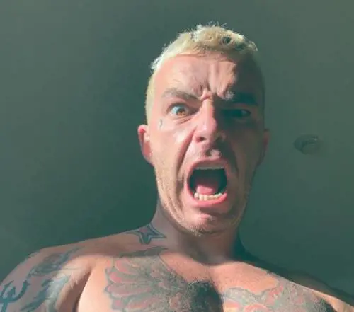 Salmo rinuncia al Festival di Sanremo: "Non me la sento"