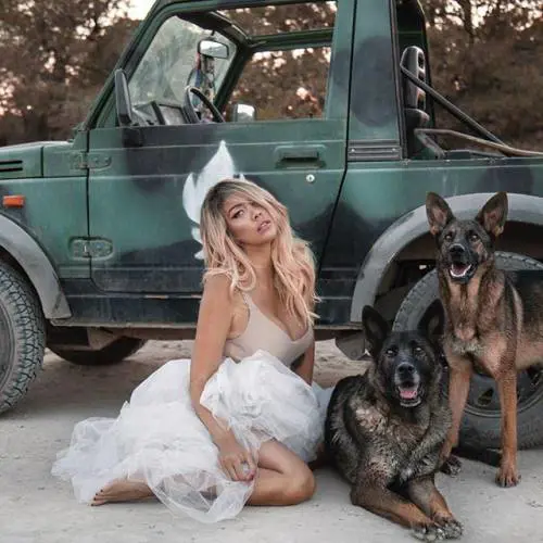 Wanda Nara sempre più hot: gli scatti della moglie di Icardi